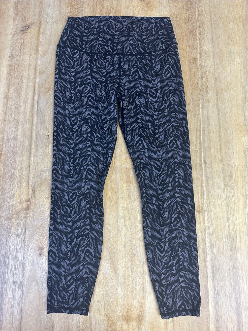 Varley Dark Mono Zebra High Rise Leggings